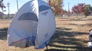 コールマンのクイックアップIGシェード＋の設営